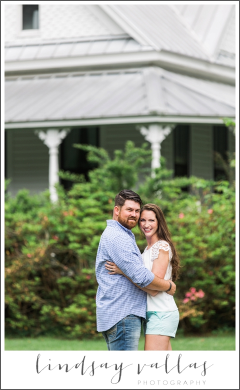 Alyse & Joey Engagements- Mississippi Wedding Photographer Lindsay Vallas Photography_0003