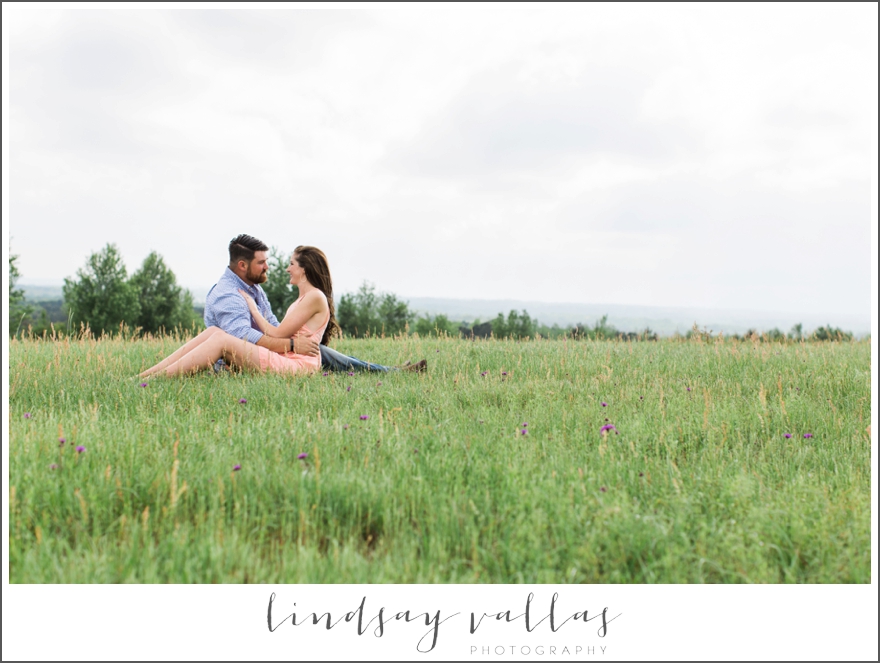 Alyse & Joey Engagements- Mississippi Wedding Photographer Lindsay Vallas Photography_0017