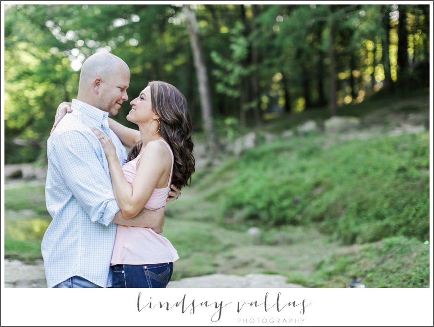 Lindsay & Daniel Engagement- Mississippi Wedding Photographer Lindsay Vallas Photography_0022