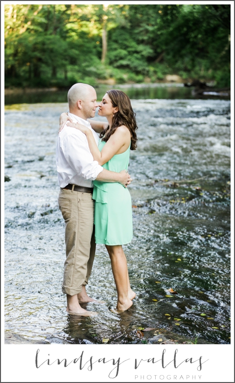 Lindsay & Daniel Engagement- Mississippi Wedding Photographer Lindsay Vallas Photography_0027
