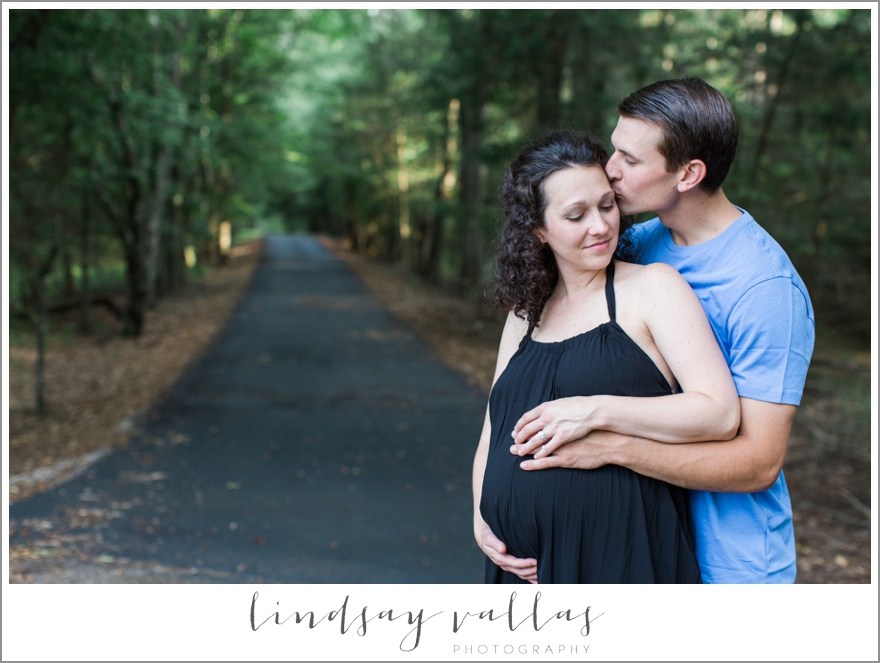 Amanda & Cody Maternity Session - Mississippi Wedding Photographer Lindsay Vallas Photography_0003