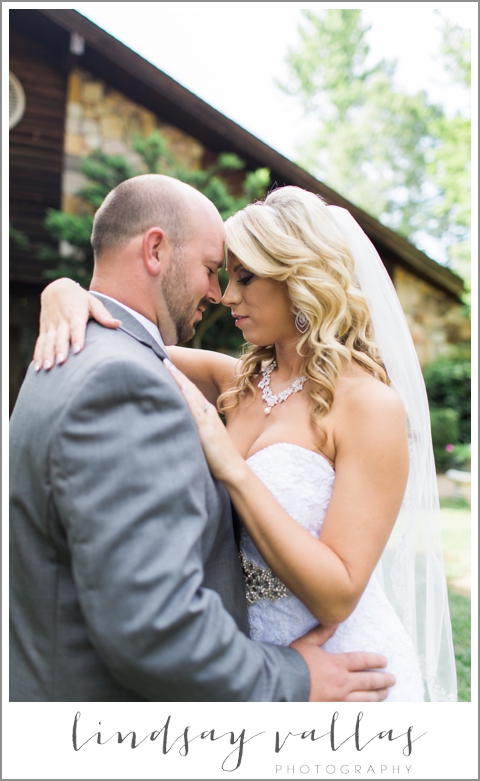 Devin & Bud Wedding - Mississippi Wedding Photographer Lindsay Vallas Photography_0016