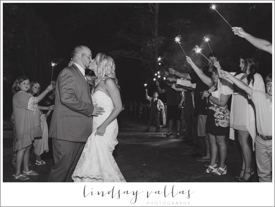 Devin & Bud Wedding - Mississippi Wedding Photographer Lindsay Vallas Photography_0036
