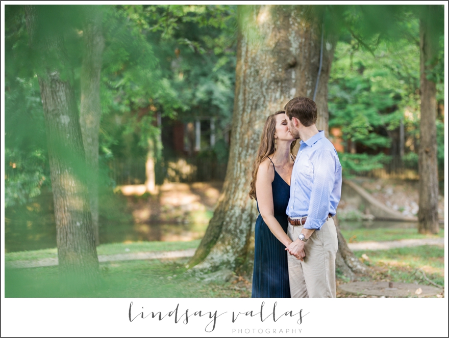 Mary Jordan & Thomas Engagement Session - Mississippi Wedding Photographer Lindsay Vallas Photography_0021
