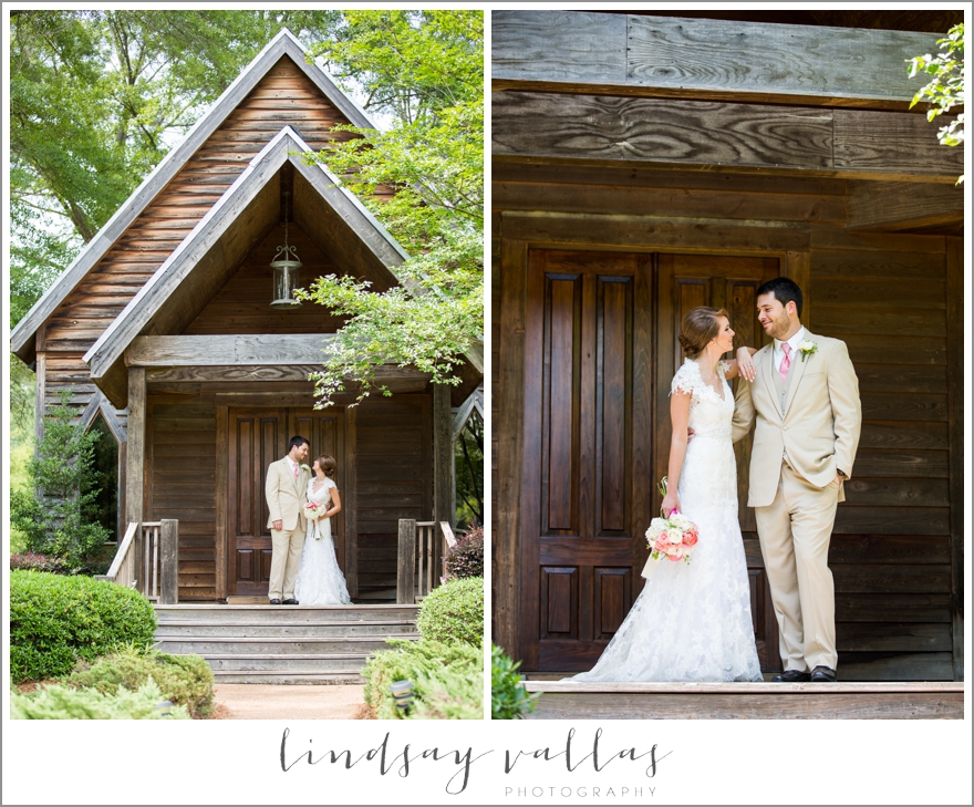 Jessica & Josh Wedding - Mississippi Wedding Photographer Lindsay Vallas Photography_0020