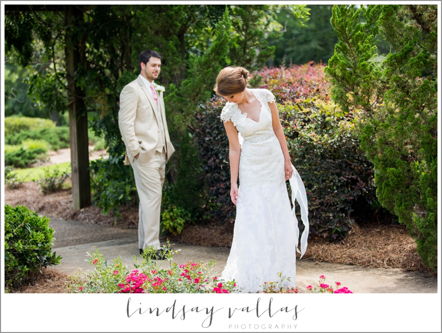 Jessica & Josh Wedding - Mississippi Wedding Photographer Lindsay Vallas Photography_0028