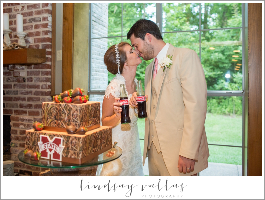 Jessica & Josh Wedding - Mississippi Wedding Photographer Lindsay Vallas Photography_0052