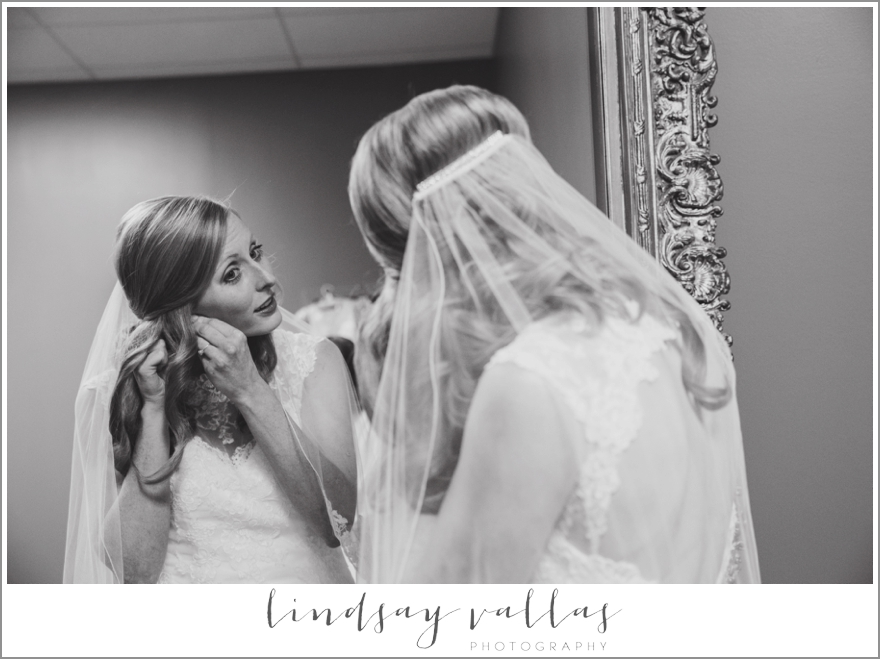 Elizabeth & Bo Wedding - Mississippi Wedding Photographer Lindsay Vallas Photography_0006