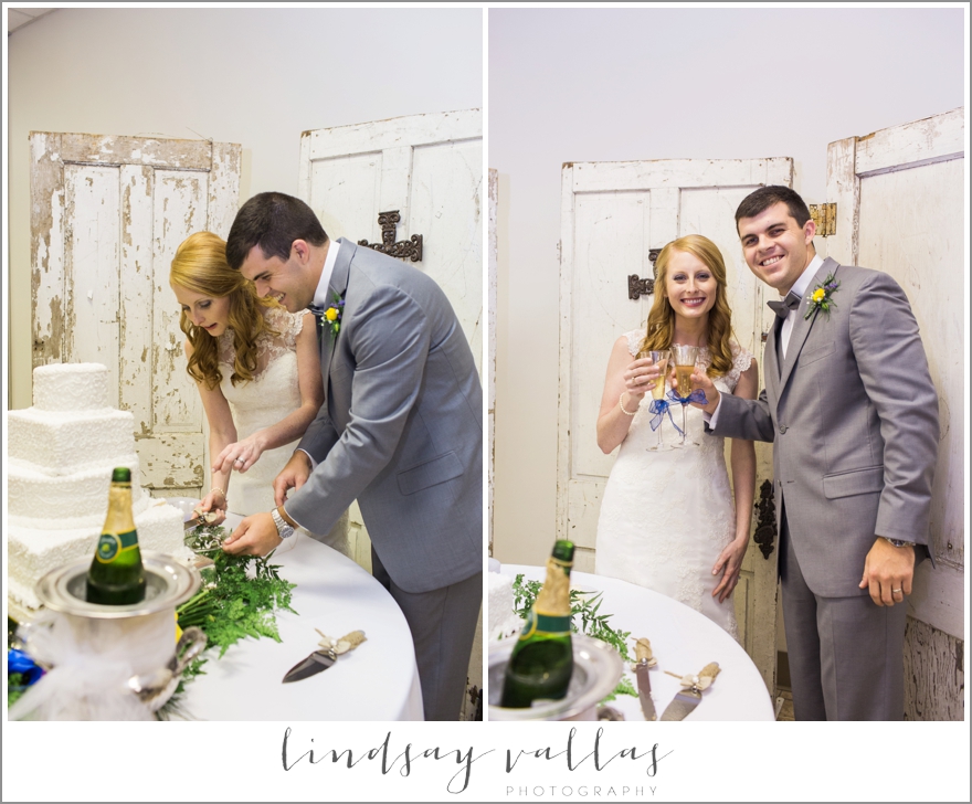 Elizabeth & Bo Wedding - Mississippi Wedding Photographer Lindsay Vallas Photography_0042