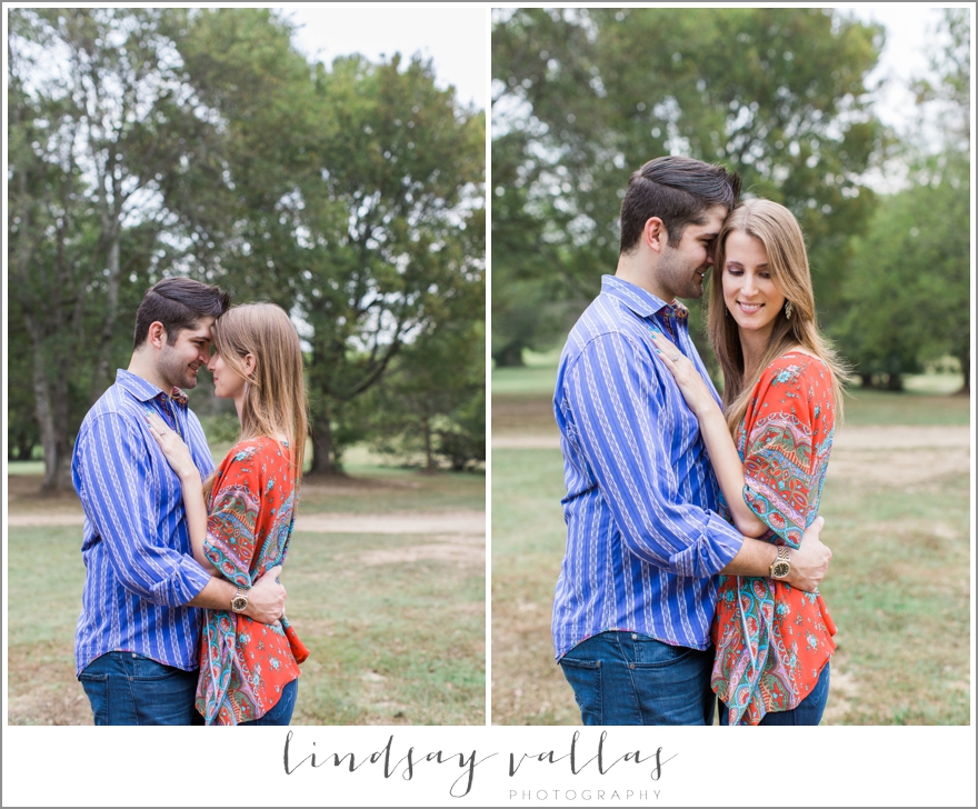 Engagement Session Lindsey & Michael - Mississippi Wedding Photographer Lindsay Vallas Photography_0014