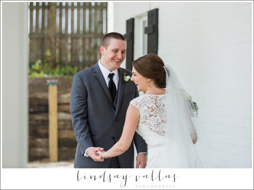 Nikki & John Wedding - Mississippi Wedding Photographer Lindsay Vallas Photography_0019