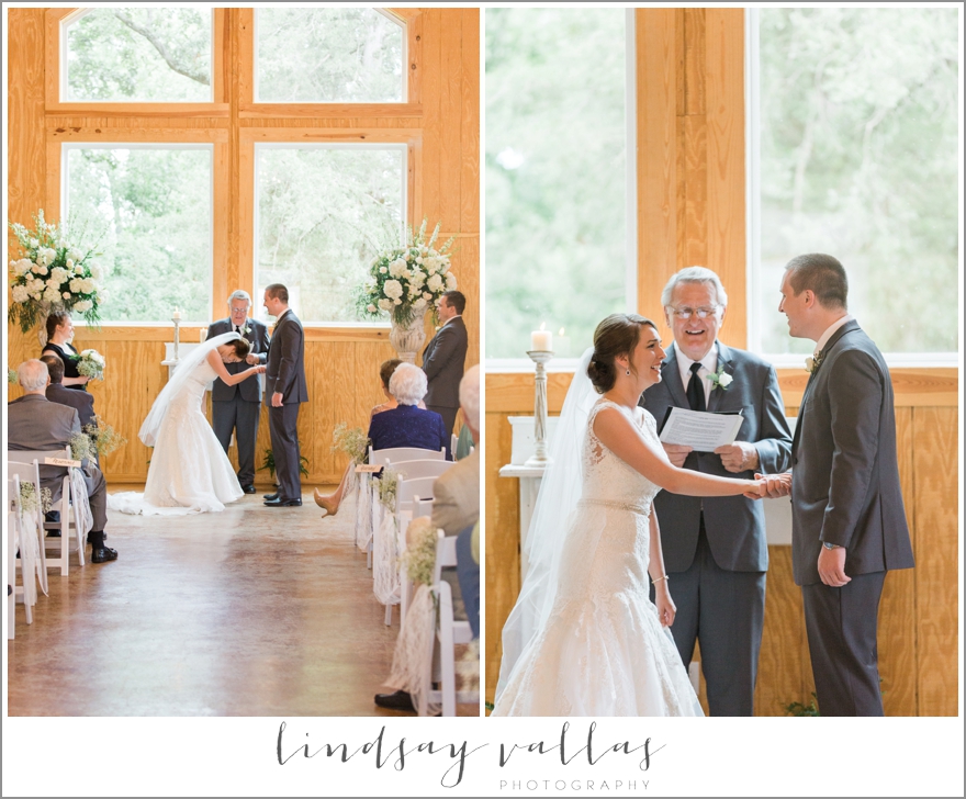 Nikki & John Wedding - Mississippi Wedding Photographer Lindsay Vallas Photography_0047