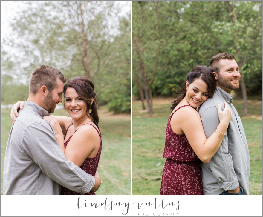 Karli & Jareth Engagement Session - Mississippi Wedding Photographer Lindsay Vallas Photography_0004