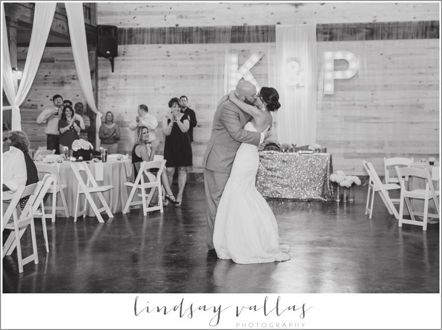 Karyn & Phillip Wedding - Mississippi Wedding Photographer Lindsay Vallas Photography_0102
