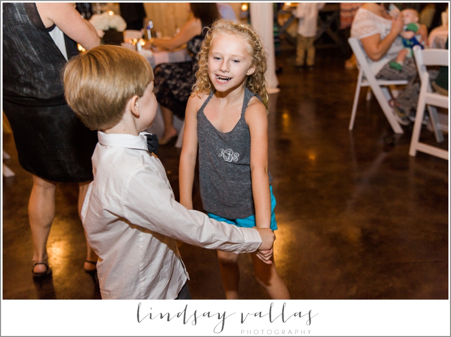 Karyn & Phillip Wedding - Mississippi Wedding Photographer Lindsay Vallas Photography_0109