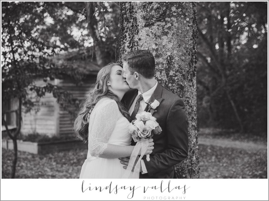 Katie & Christopher Wedding - Mississippi Wedding Photographer Lindsay Vallas Photography_0041
