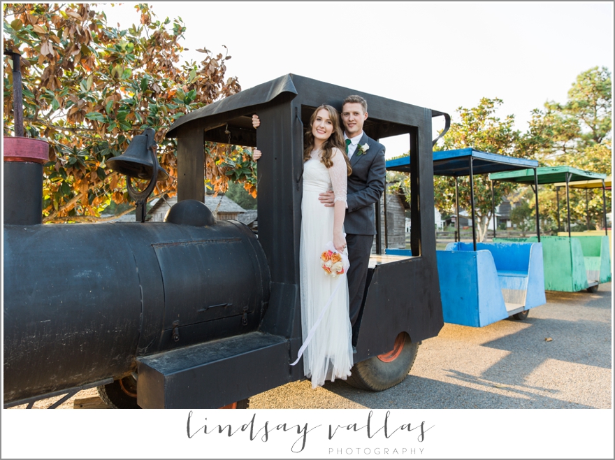 Katie & Christopher Wedding - Mississippi Wedding Photographer Lindsay Vallas Photography_0055
