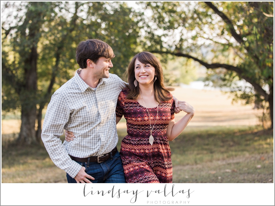Adrienne & Joel Engagement- Mississippi Wedding Photographer Lindsay Vallas Photography_0004