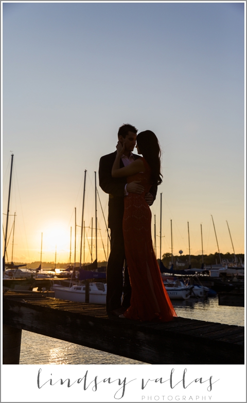 Jennifer & John Roberts Engagements- Mississippi Wedding Photographer - Lindsay Vallas Photography_0035