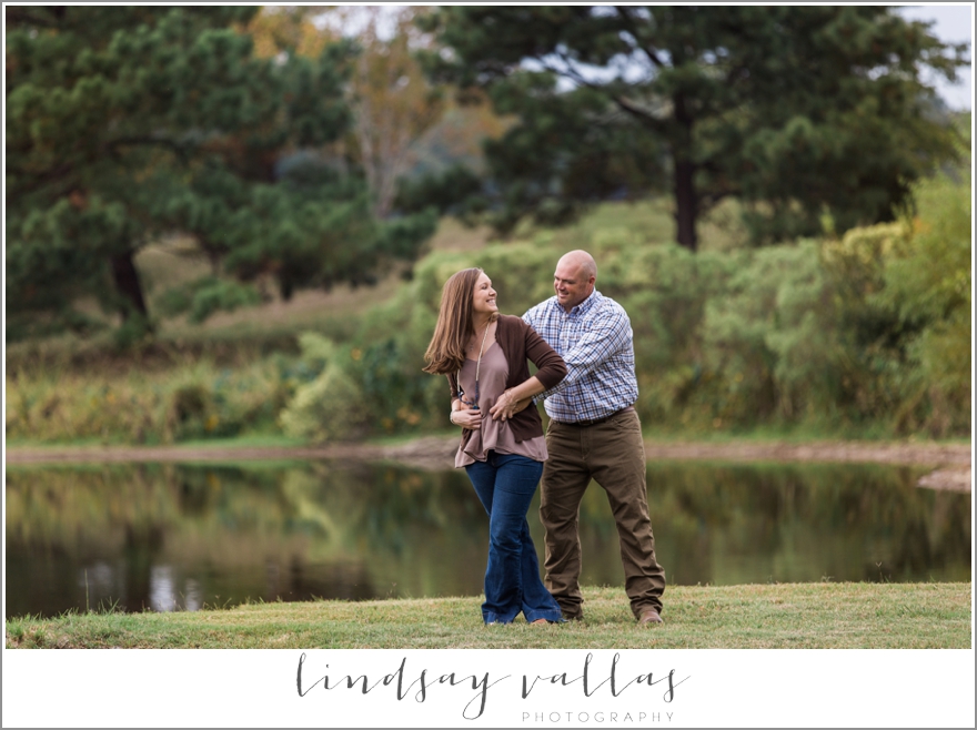 Lauren & Kenny Engagement- Mississippi Wedding Photographer Lindsay Vallas Photography_0006