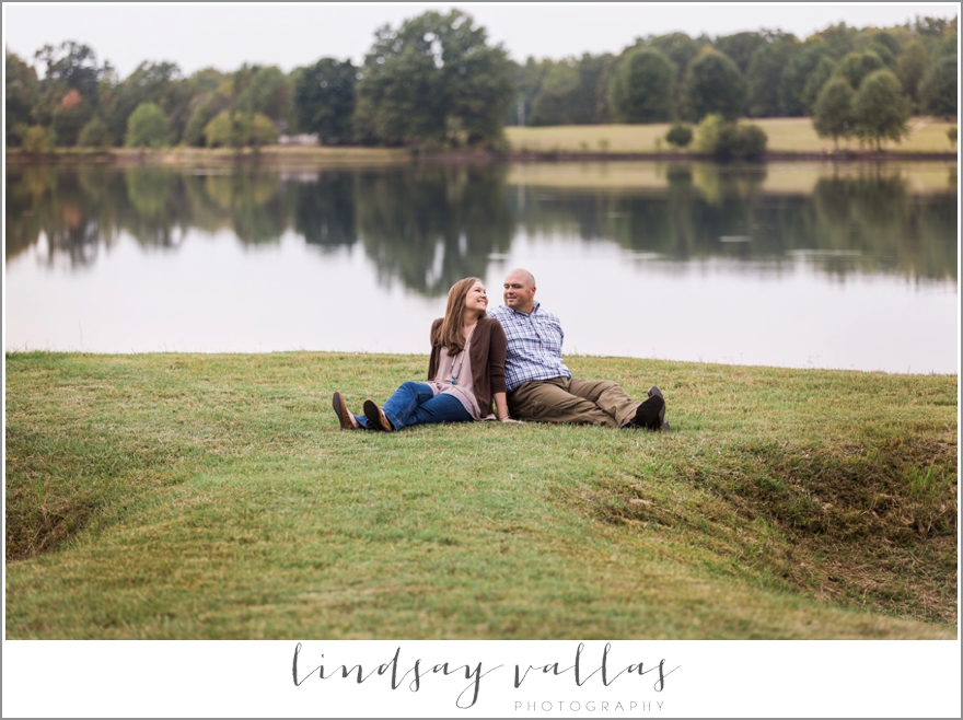 Lauren & Kenny Engagement- Mississippi Wedding Photographer Lindsay Vallas Photography_0008
