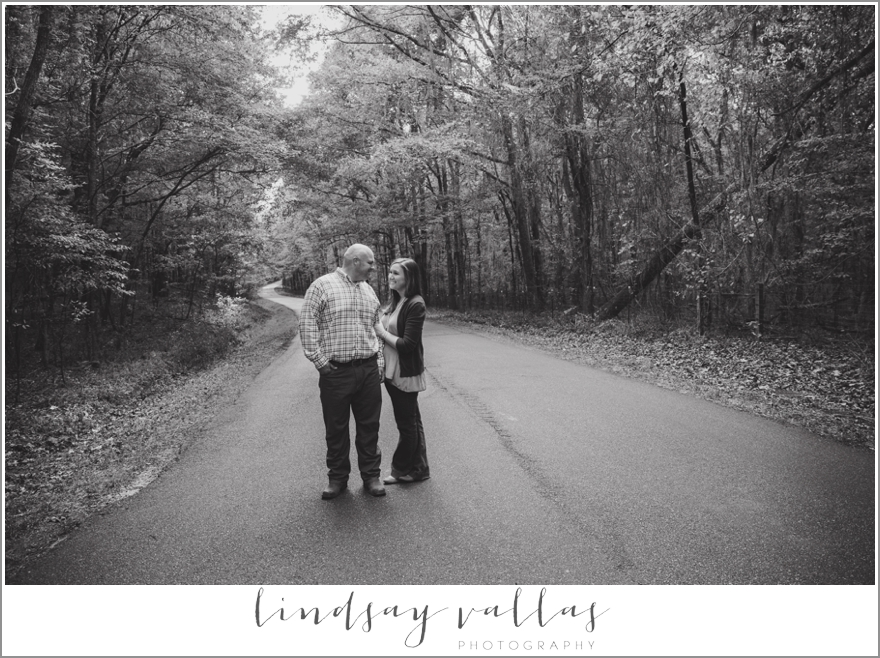 Lauren & Kenny Engagement- Mississippi Wedding Photographer Lindsay Vallas Photography_0019