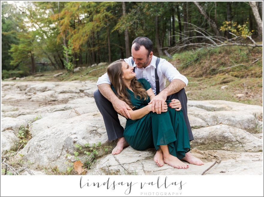 Sara & Corey Engagements- Mississippi Wedding Photographer - Lindsay Vallas Photography_0022