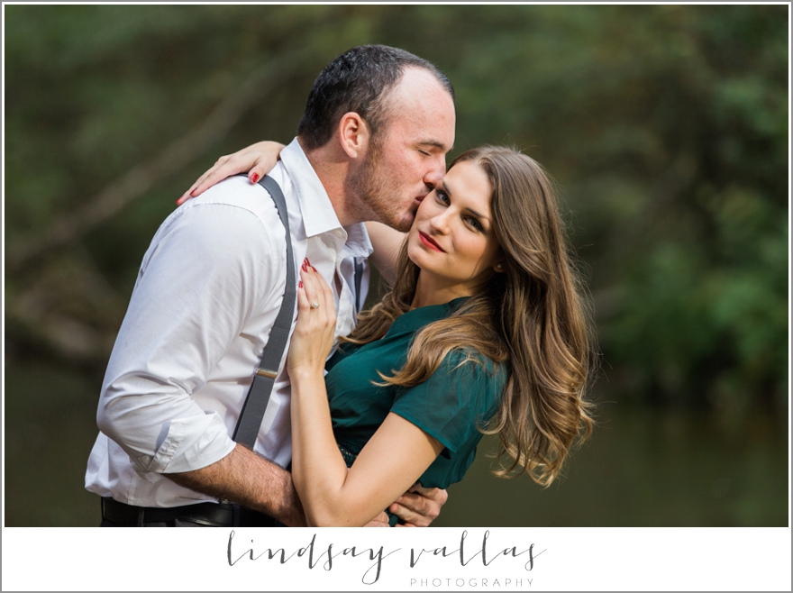 Sara & Corey Engagements- Mississippi Wedding Photographer - Lindsay Vallas Photography_0039
