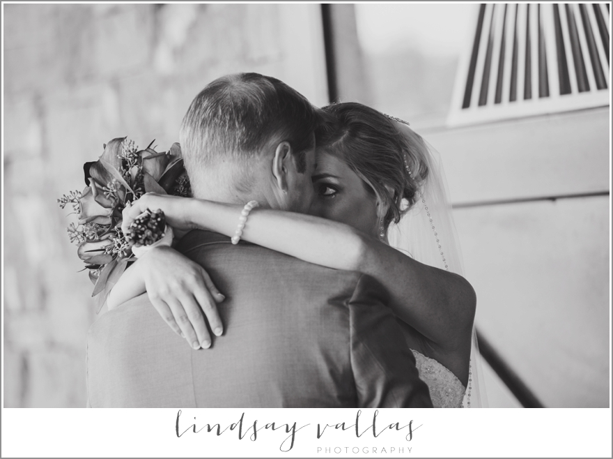 Amanda & Austin Wedding - Mississippi Wedding Photographer - Lindsay Vallas Photography_0021