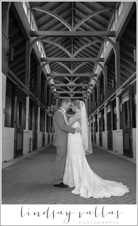 Amanda & Austin Wedding - Mississippi Wedding Photographer - Lindsay Vallas Photography_0032