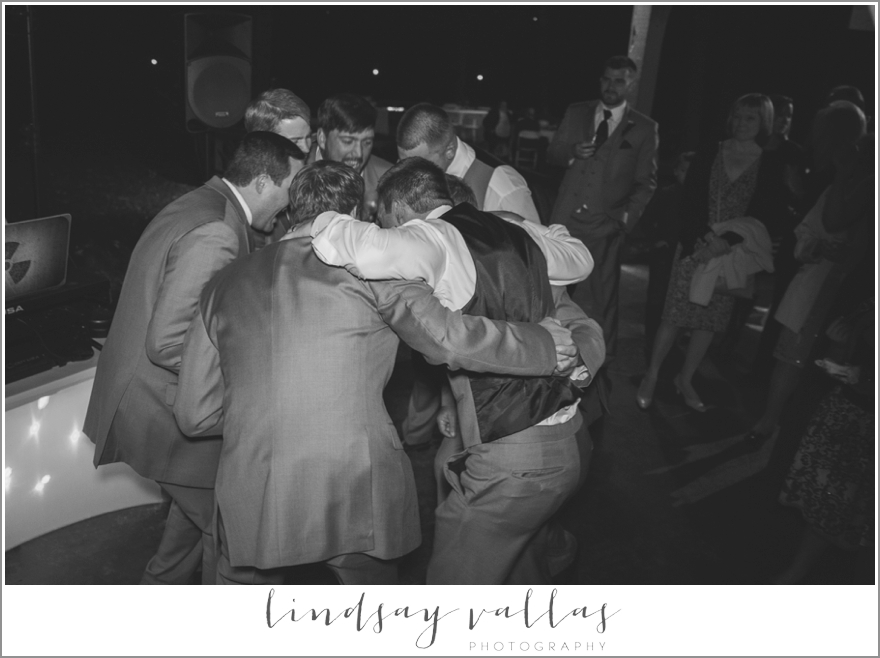 Amanda & Austin Wedding - Mississippi Wedding Photographer - Lindsay Vallas Photography_0088