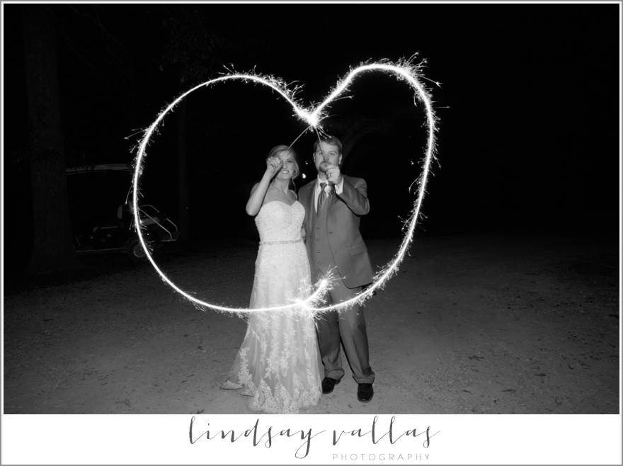 Amanda & Austin Wedding - Mississippi Wedding Photographer - Lindsay Vallas Photography_0099