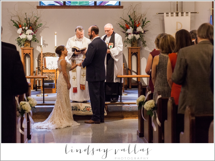 Amanda & Brad Wedding - Mississippi Wedding Photographer - Lindsay Vallas Photography_0048