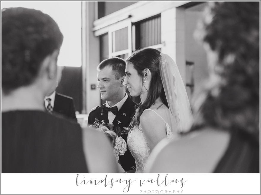 Alyssa & Logan Wedding - Mississippi Wedding Photographer - Lindsay Vallas Photography_0060