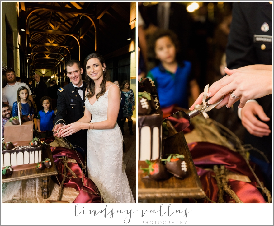 Alyssa & Logan Wedding - Mississippi Wedding Photographer - Lindsay Vallas Photography_0072