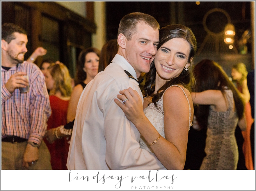 Alyssa & Logan Wedding - Mississippi Wedding Photographer - Lindsay Vallas Photography_0093
