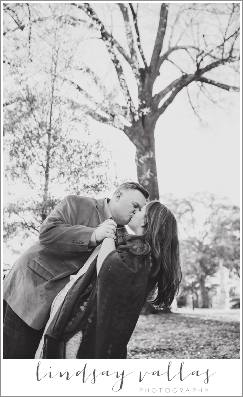Meredith & Micah Engagements - Mississippi Wedding Photographer - Lindsay Vallas Photography_0021