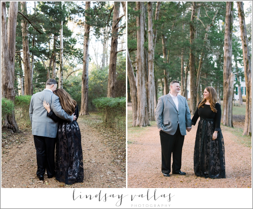 Meredith & Micah Engagements - Mississippi Wedding Photographer - Lindsay Vallas Photography_0029