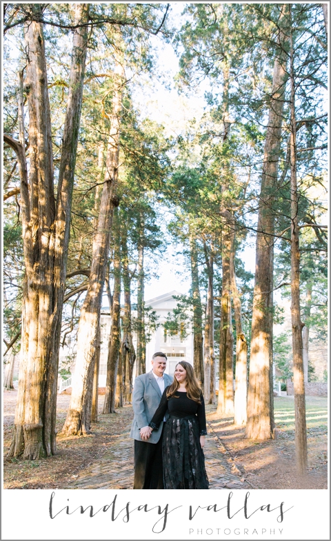 Meredith & Micah Engagements - Mississippi Wedding Photographer - Lindsay Vallas Photography_0034