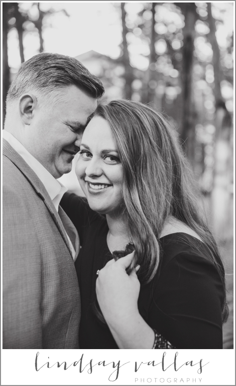 Meredith & Micah Engagements - Mississippi Wedding Photographer - Lindsay Vallas Photography_0035