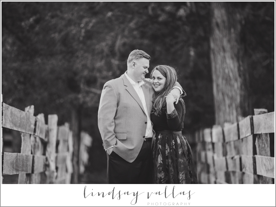Meredith & Micah Engagements - Mississippi Wedding Photographer - Lindsay Vallas Photography_0046