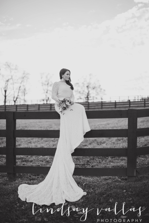 Sarah Allen's Bridal Session- Mississippi Wedding Photographer - Lindsay Vallas Photography_0021