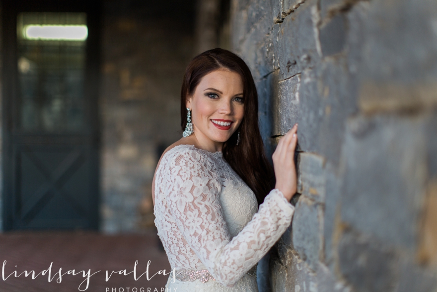 Sarah Allen's Bridal Session- Mississippi Wedding Photographer - Lindsay Vallas Photography_0035