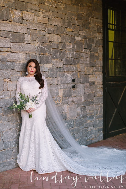Sarah Allen's Bridal Session- Mississippi Wedding Photographer - Lindsay Vallas Photography_0037