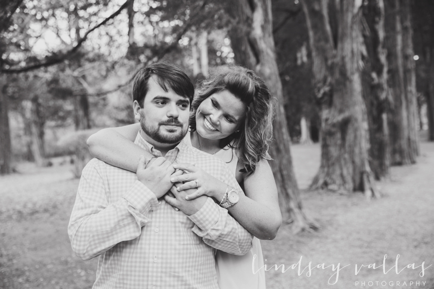 Katy Rose & Jordan Engagement Session - Mississippi Wedding Photographer - Lindsay Vallas Photography_0023