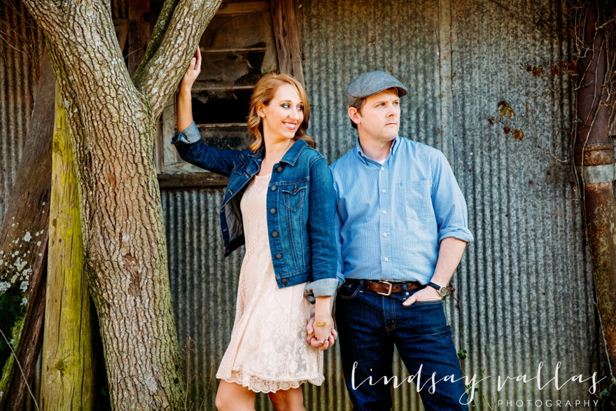 Mandy & Brian Engagement - Mississippi Wedding Photographer - Lindsay Vallas Photography_0021
