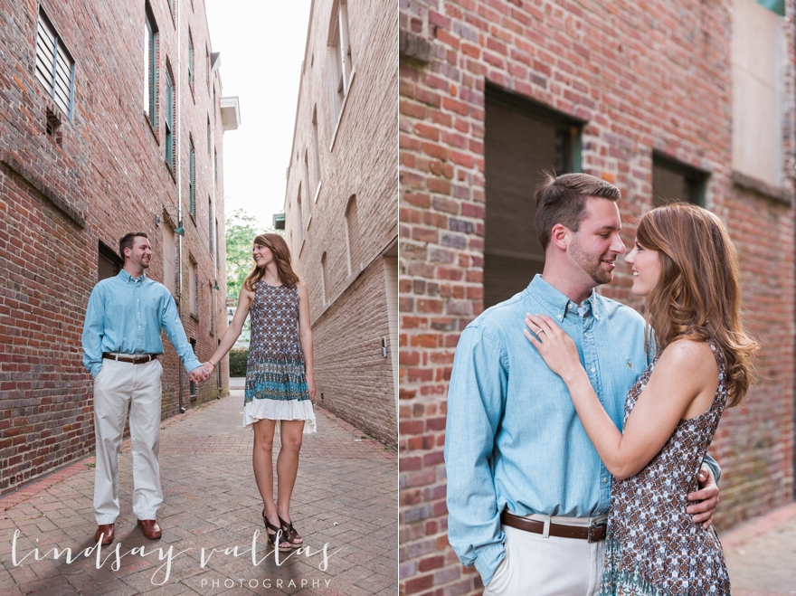 Kaley & Kaleb Engagement - Mississippi Wedding Photographer - Lindsay Vallas Photography_0026