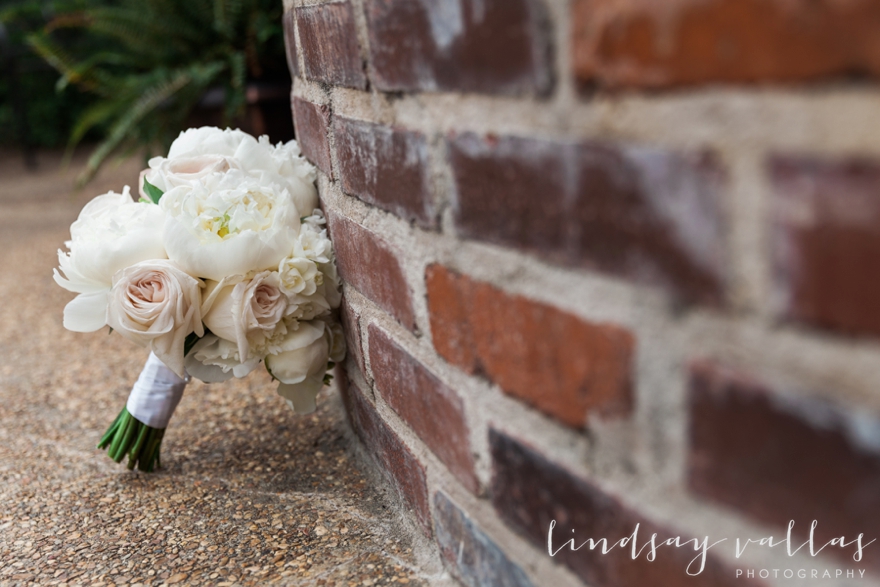 Caroline & Matthew - Mississippi Wedding Photographer - Lindsay Vallas Photography_0004