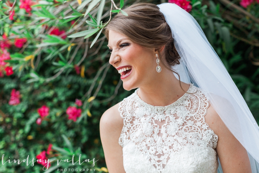 Caroline & Matthew - Mississippi Wedding Photographer - Lindsay Vallas Photography_0021