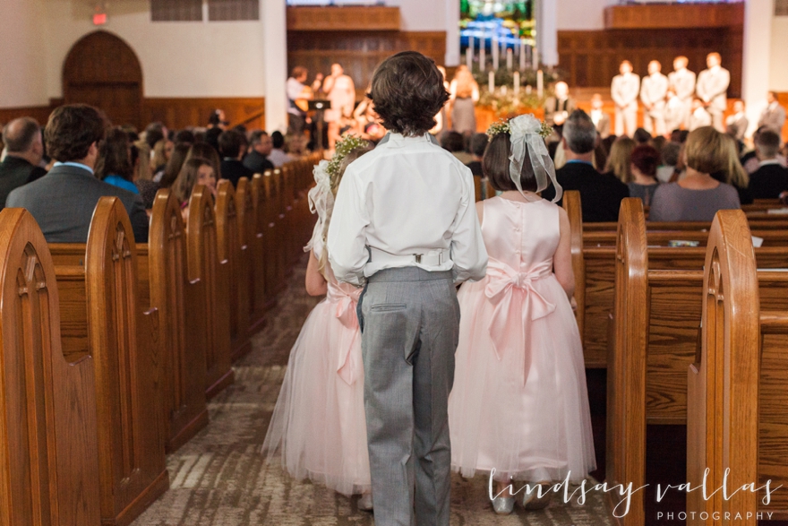 Caroline & Matthew - Mississippi Wedding Photographer - Lindsay Vallas Photography_0048